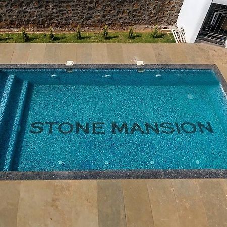 Stone Mansion By Phoenix Stays Igatpuri Eksteriør billede